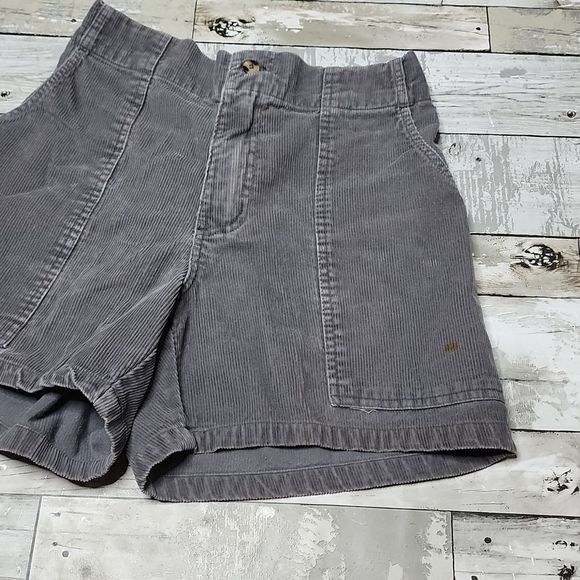 Vintage Weeds 5" grey corduroy deep pocket shorts - Picture 3 of 9